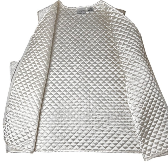 90's LIZ CLAIBORNE Villager Sport Pearl White Quilted Velvet Vest Size 1 (XL) - Picture 3 of 15